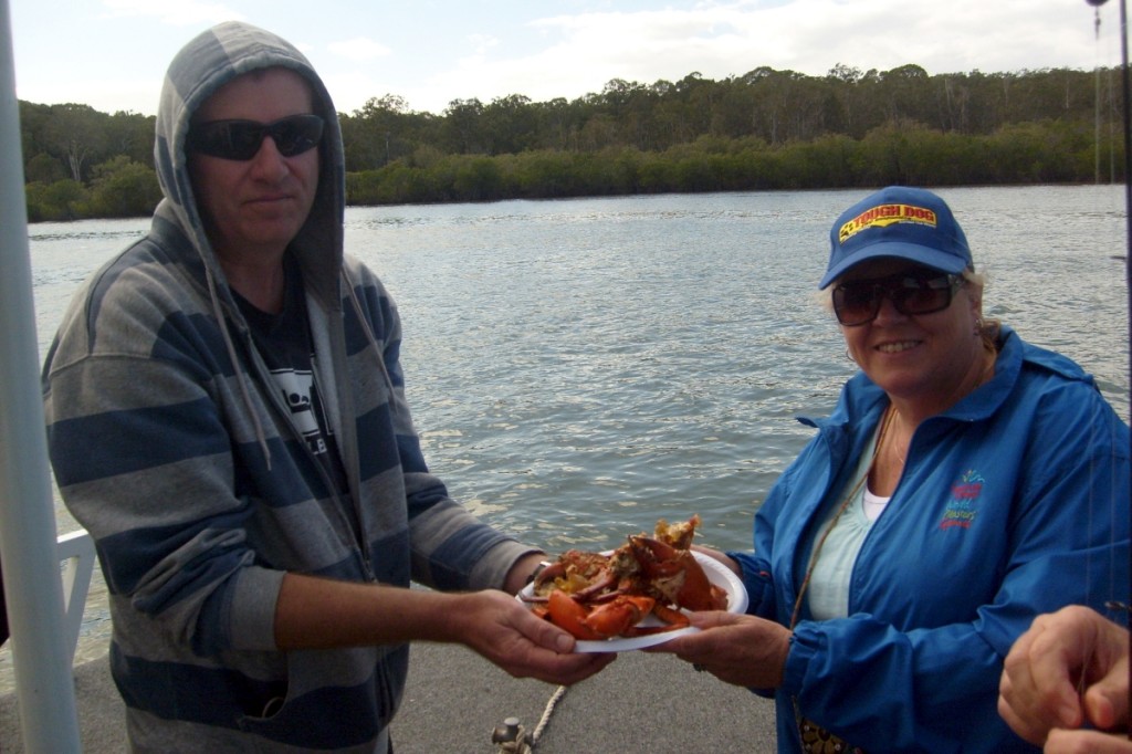 Noosariverfishingcrabbingnoosariveradventuretours www.noosariverandfishingadventures.com.au Brisbane Heather James-1200